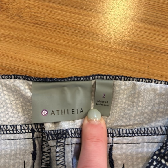 Athlete pants - Picture 2 of 2